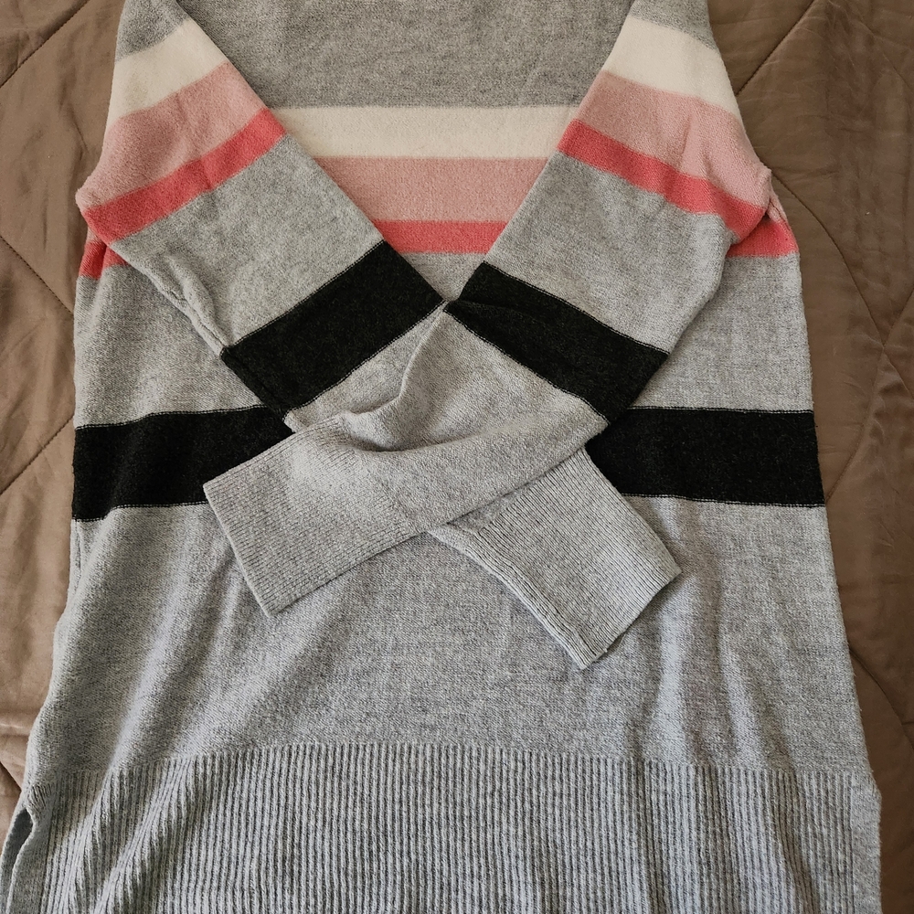 LOFT Multicolor Striped Women's Sweater